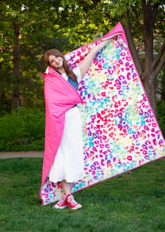 Everywhere Blanket - Hot Pink