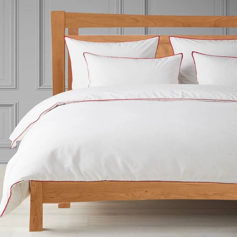 400TC PERCALE WHITE SHEET - PIPED DREAMS RED EDIT