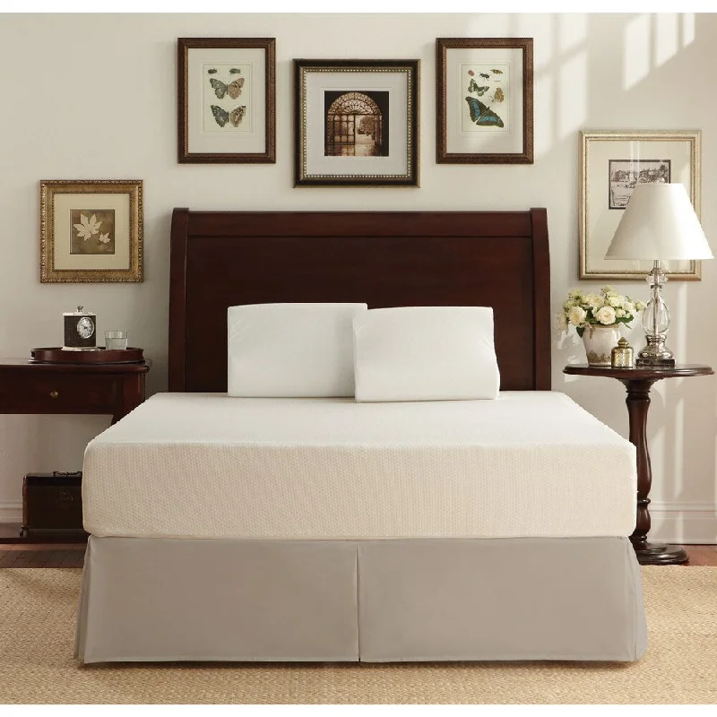 WHITE by Sarah Peyton 10-inch Traditional Plush Support King-size Memory Foam Mattress and Pillow Set