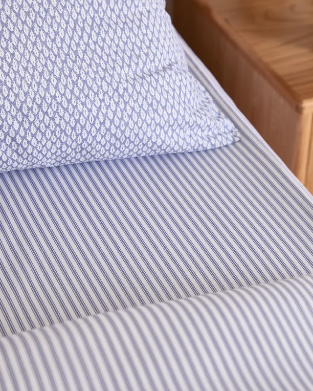 Foxford Nancy Stripe Fitted Sheet