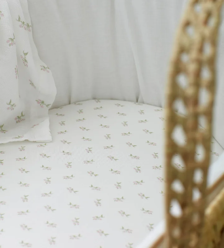 White Fleur 100% Organic Cotton Moses Basket Fitted Sheet